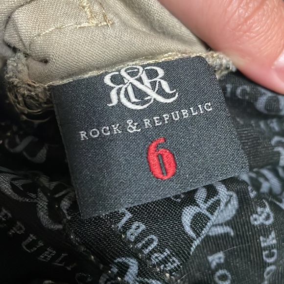 Rock & Republic Snakeskin Jeans - Picture 5 of 8